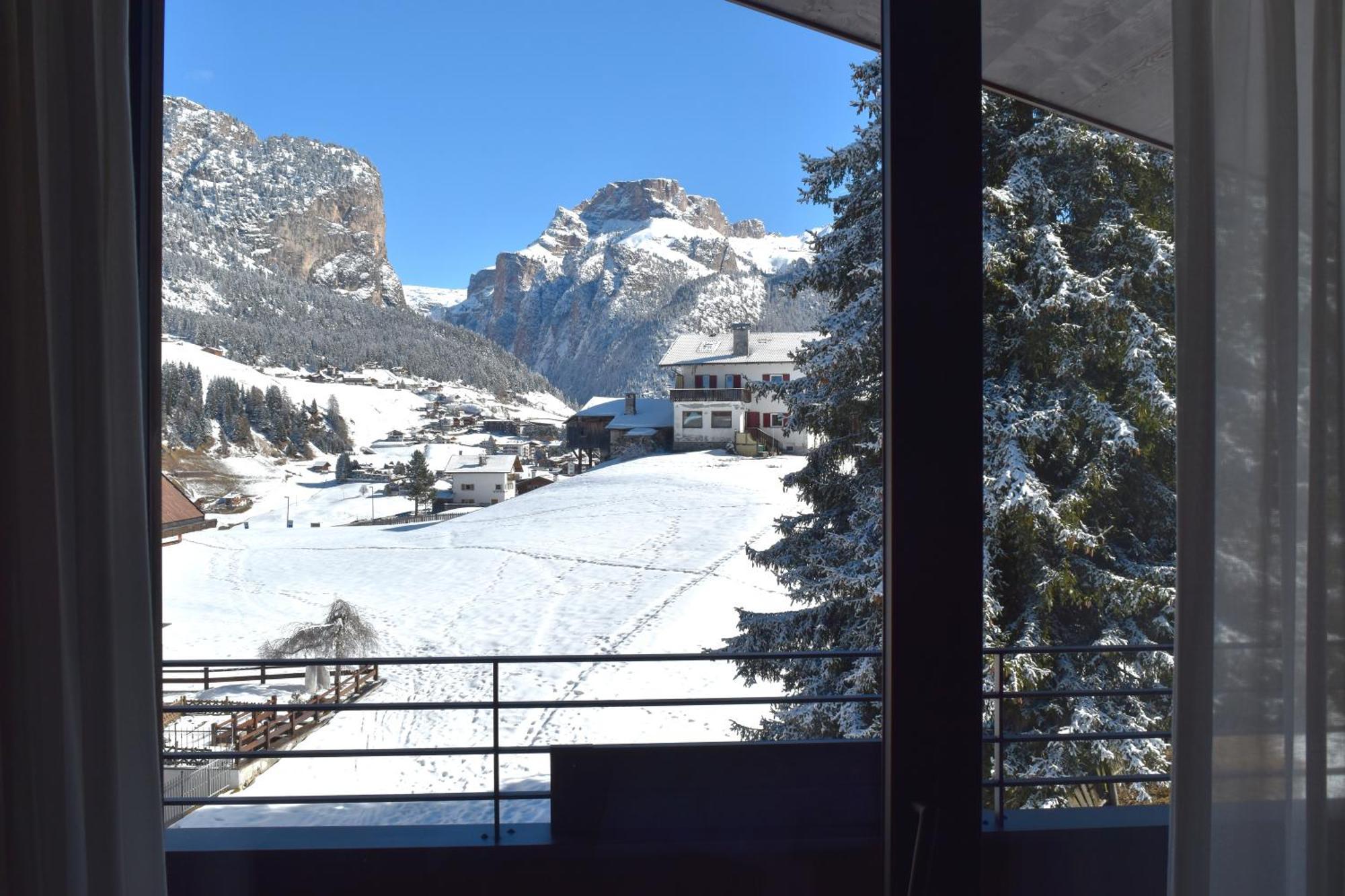 Hotel Belaval Selva di Val Gardena Exterior photo